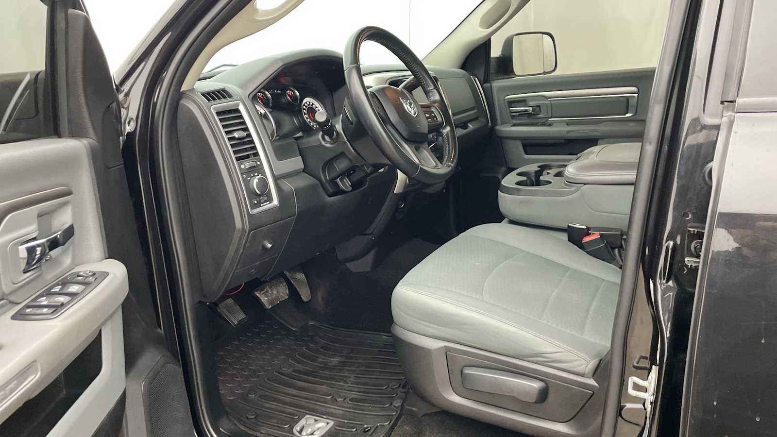 Thumbnail: 2017 RAM 3500 - 2