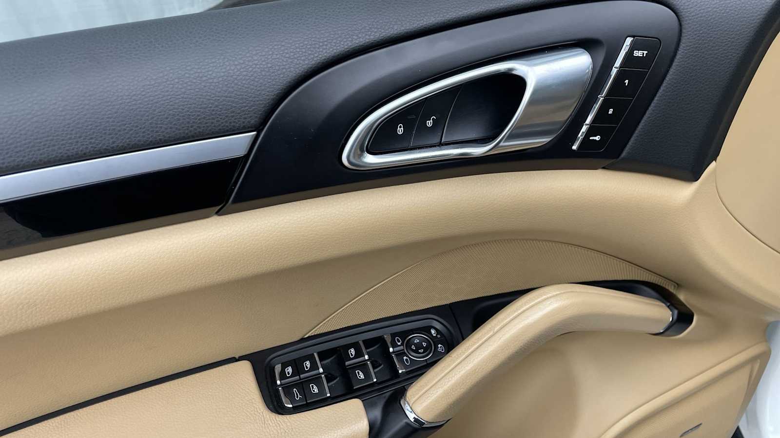 Thumbnail: 2018 Porsche Cayenne - 7