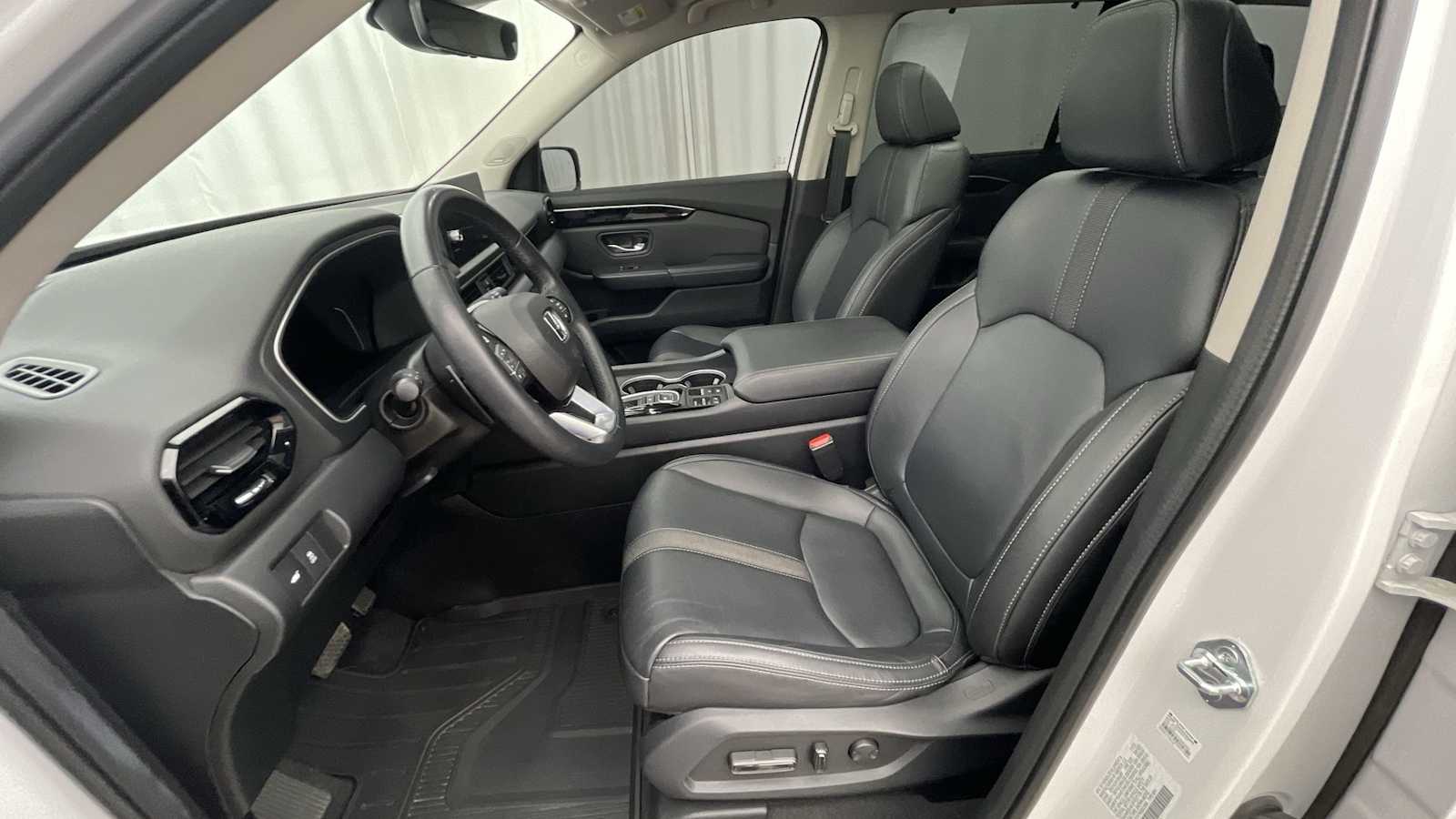 Thumbnail: 2024 Honda Pilot - 6