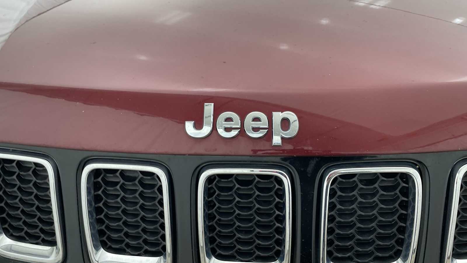 Thumbnail: 2021 Jeep Compass - 37