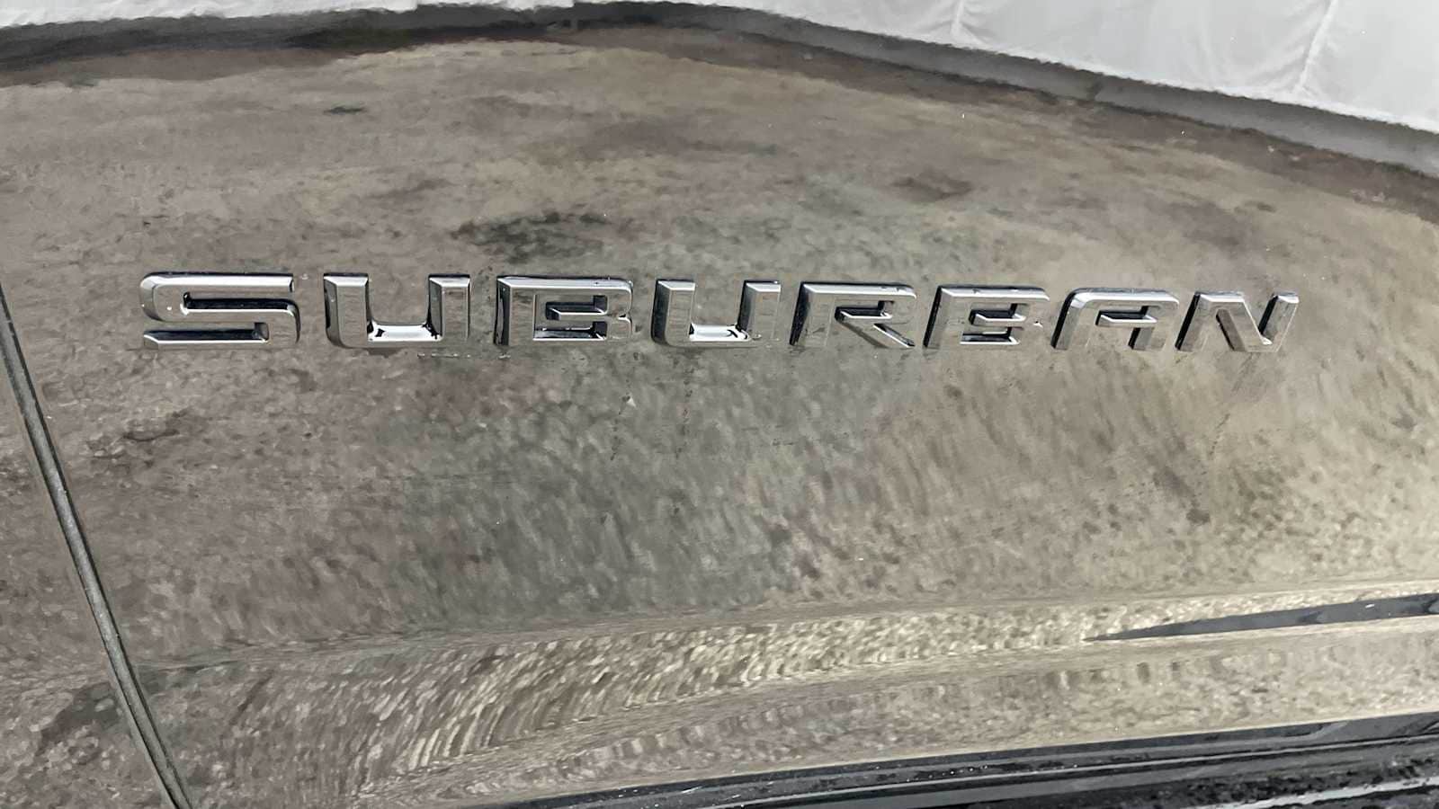 Thumbnail: 2022 Chevrolet Suburban - 43