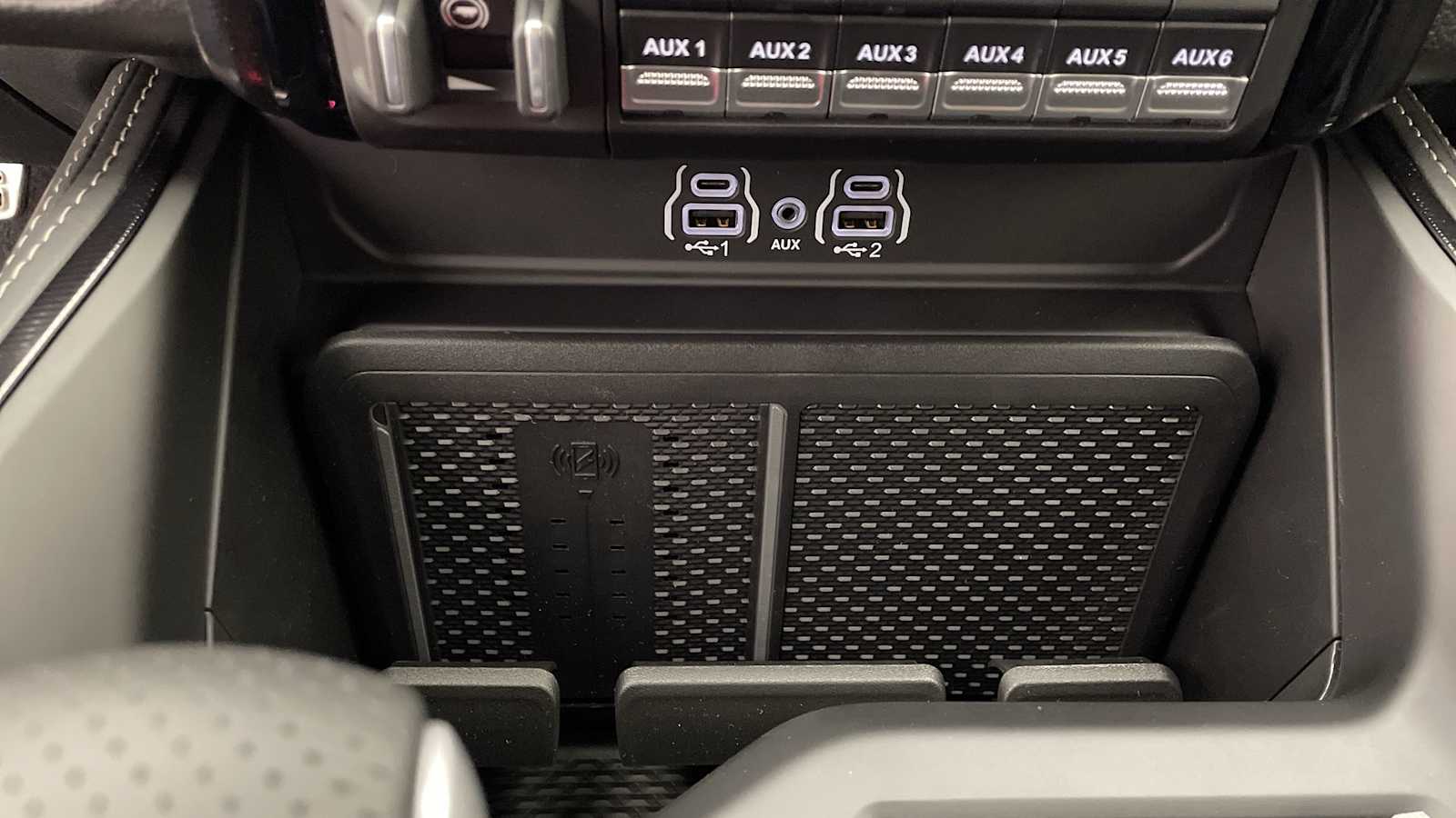Thumbnail: 2026 RAM 1500 - 18