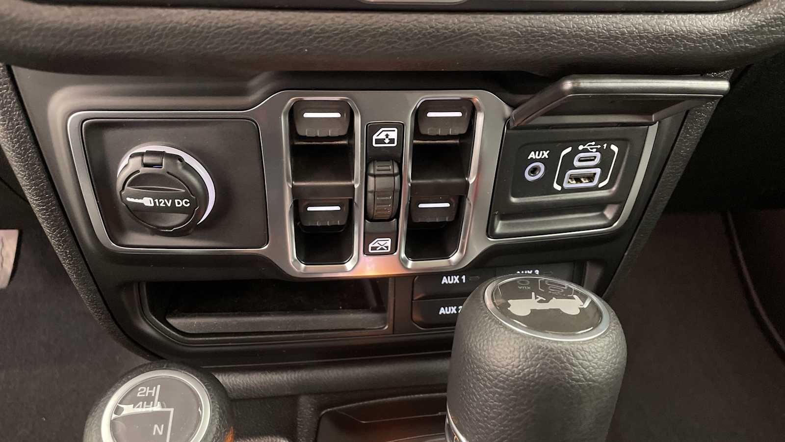 Thumbnail: 2026 Jeep Wrangler - 19