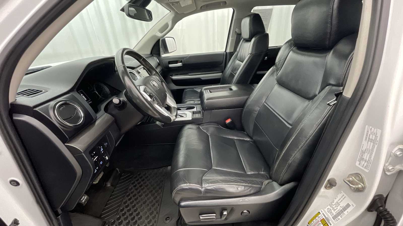 Thumbnail: 2021 Toyota Tundra - 6