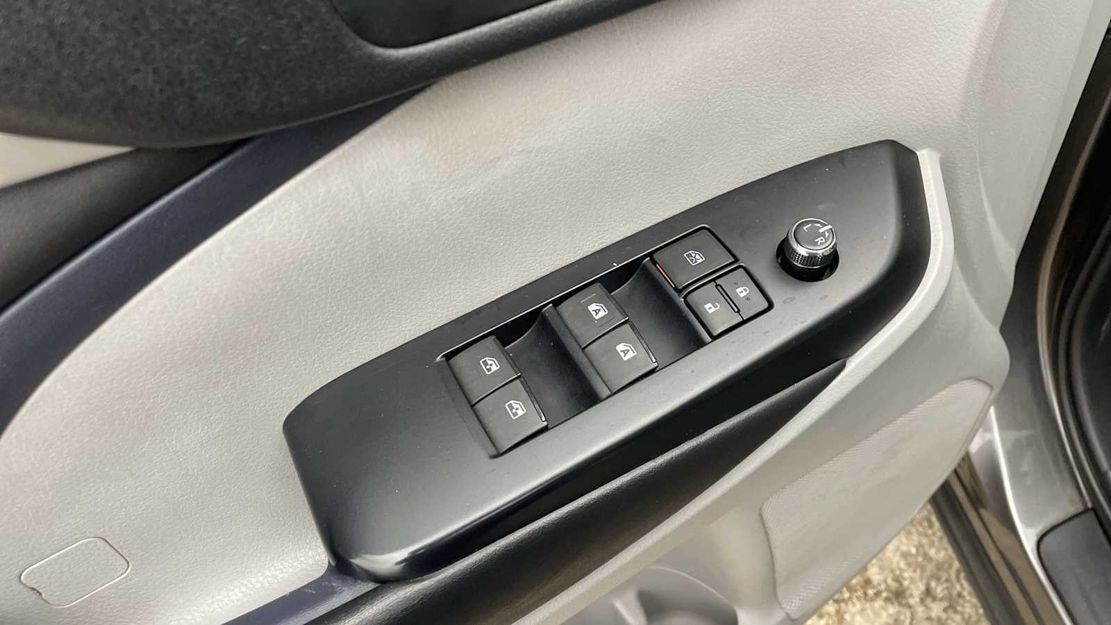 Thumbnail: 2018 Toyota Highlander - 7