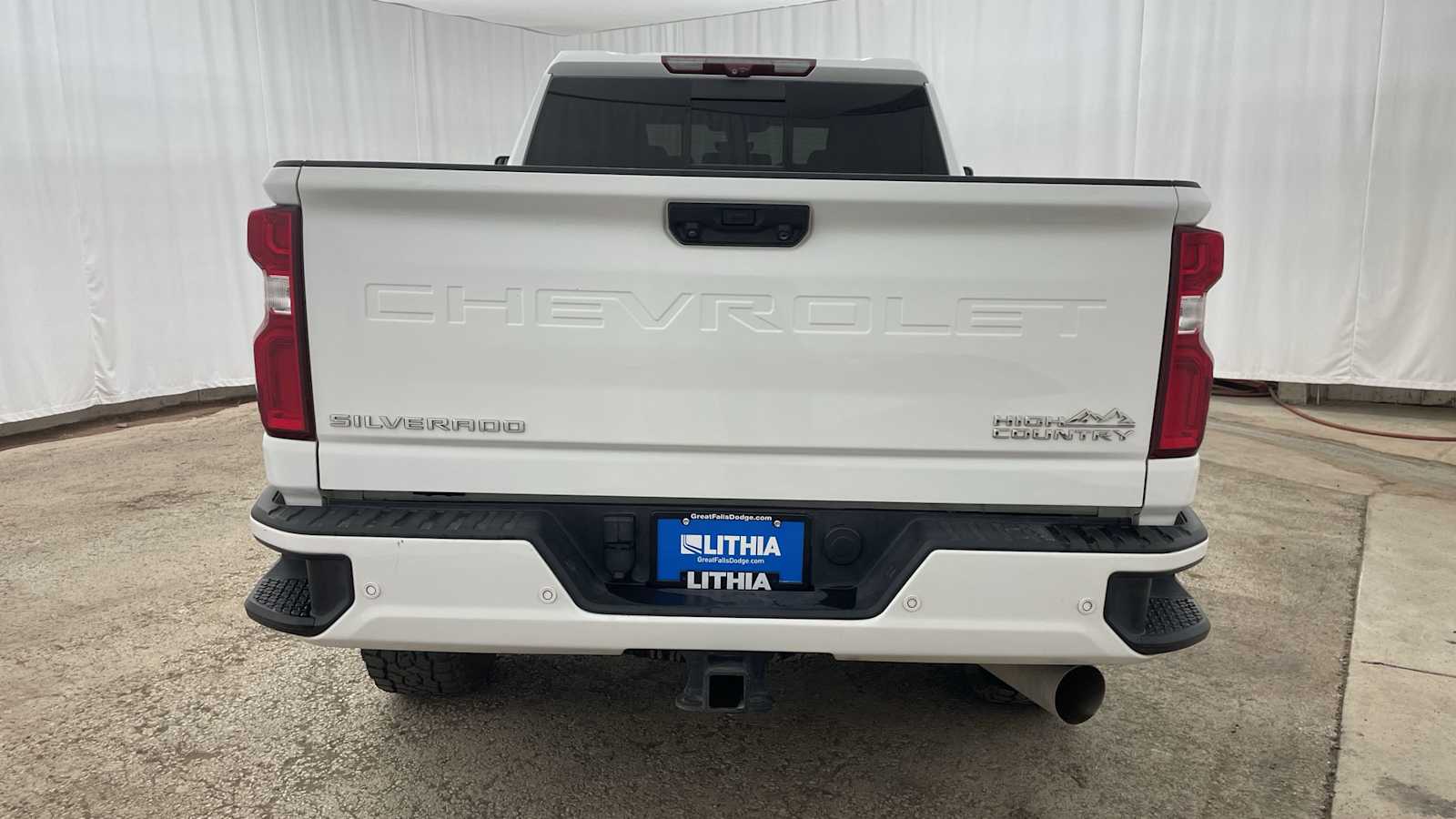 Thumbnail: 2022 Chevrolet Silverado 3500 - 35