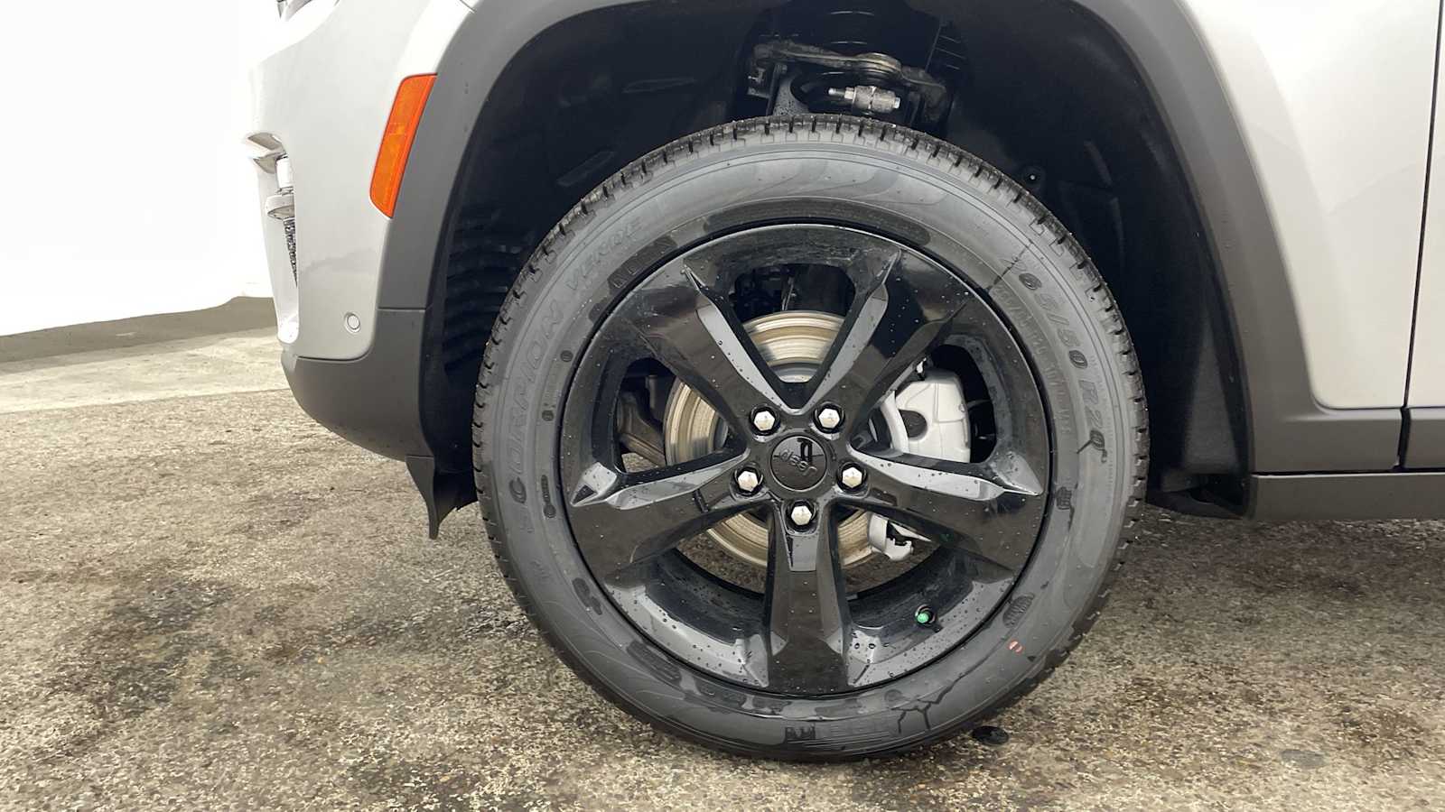 Thumbnail: 2025 Jeep Grand Cherokee - 44