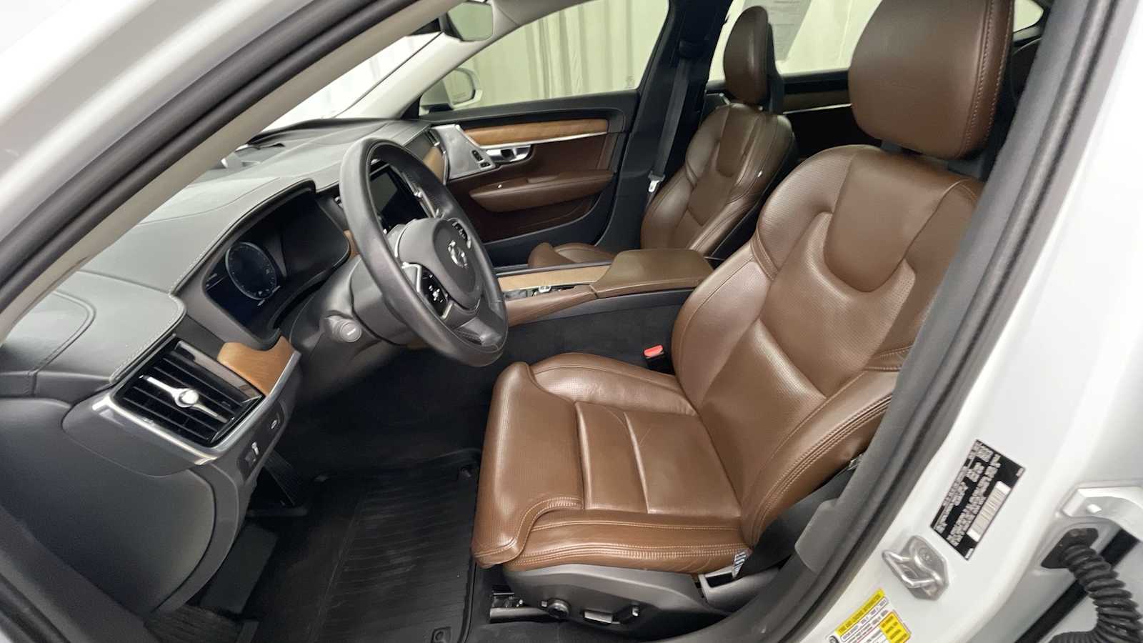 Thumbnail: 2018 Volvo S90 - 6