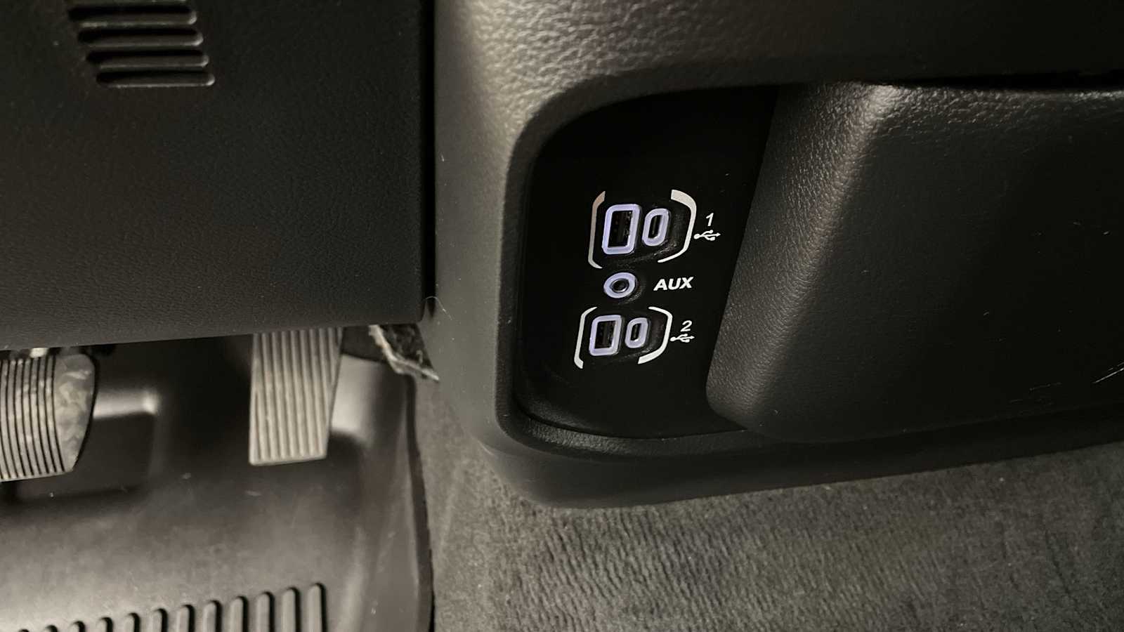 Thumbnail: 2020 RAM 1500 - 17