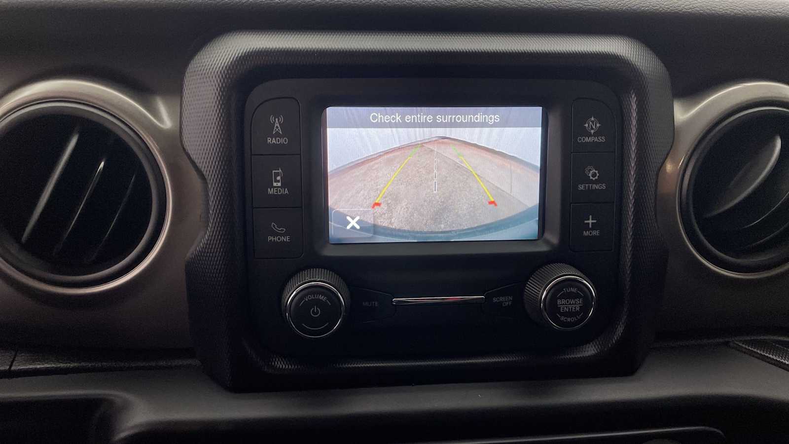 Thumbnail: 2020 Jeep Wrangler - 4