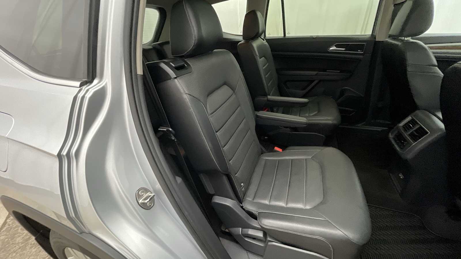 Thumbnail: 2019 Volkswagen Atlas - 11