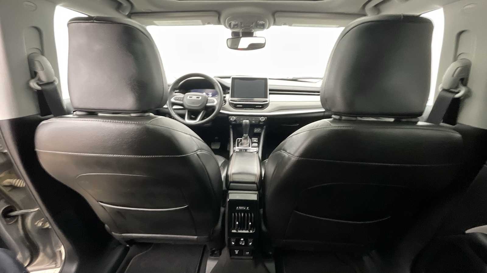 Thumbnail: 2022 Jeep Compass - 8