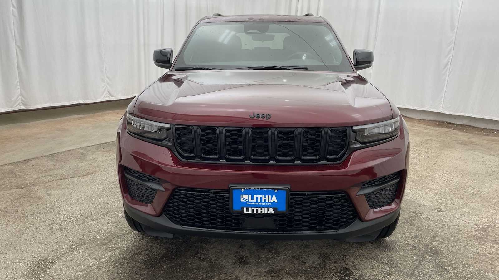 Thumbnail: 2025 Jeep Grand Cherokee - 37