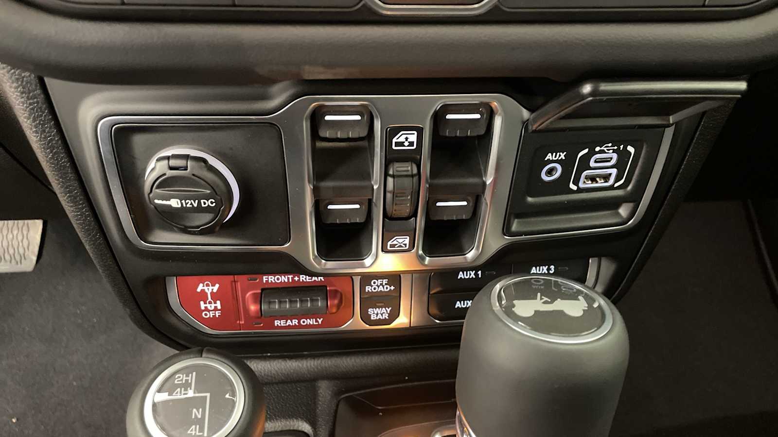 Thumbnail: 2026 Jeep Wrangler - 19