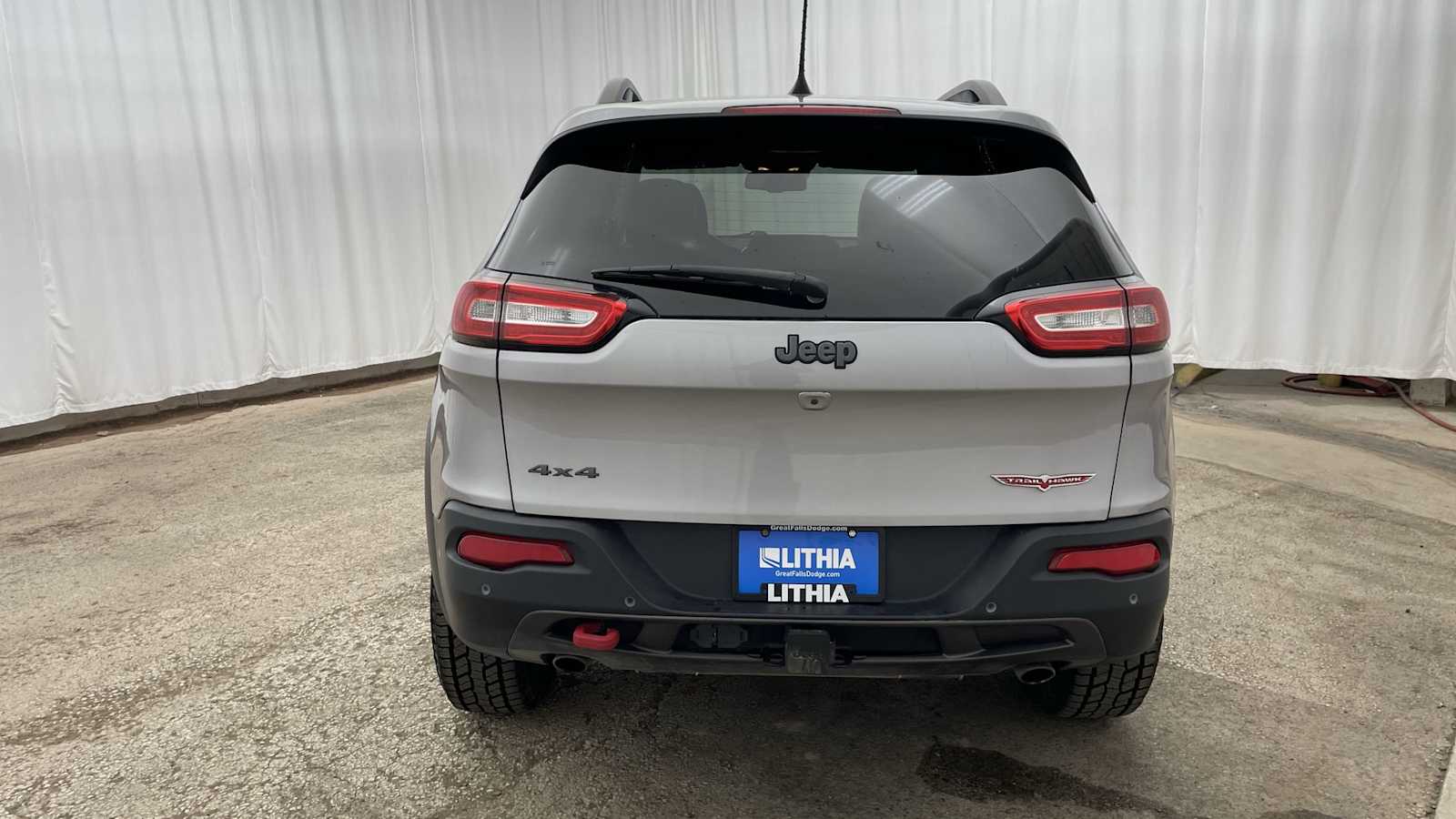 Thumbnail: 2018 Jeep Cherokee - 36