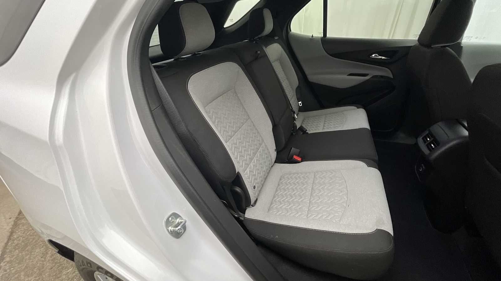 Thumbnail: 2024 Chevrolet Equinox - 9