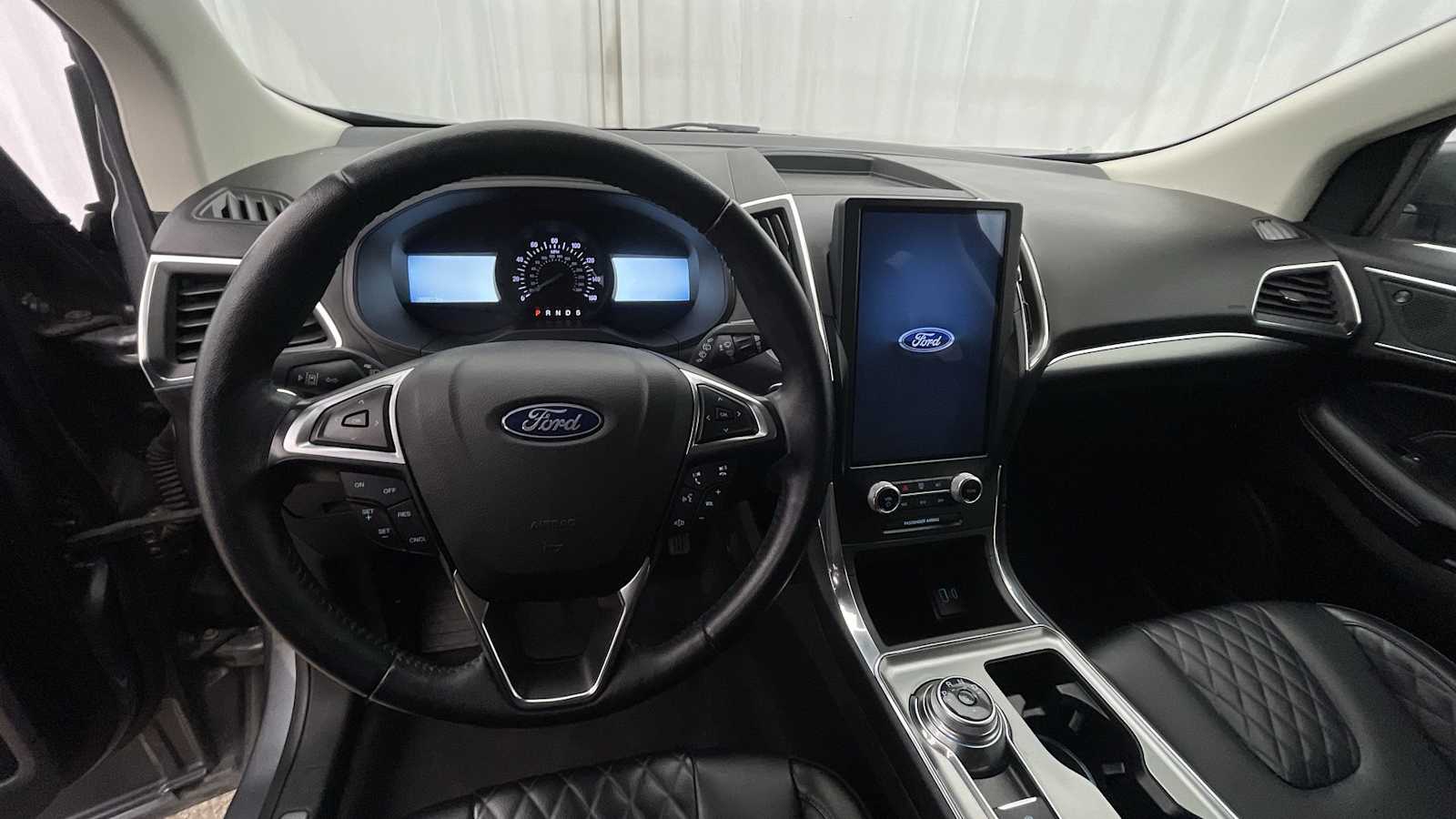 Thumbnail: 2024 Ford Edge - 3