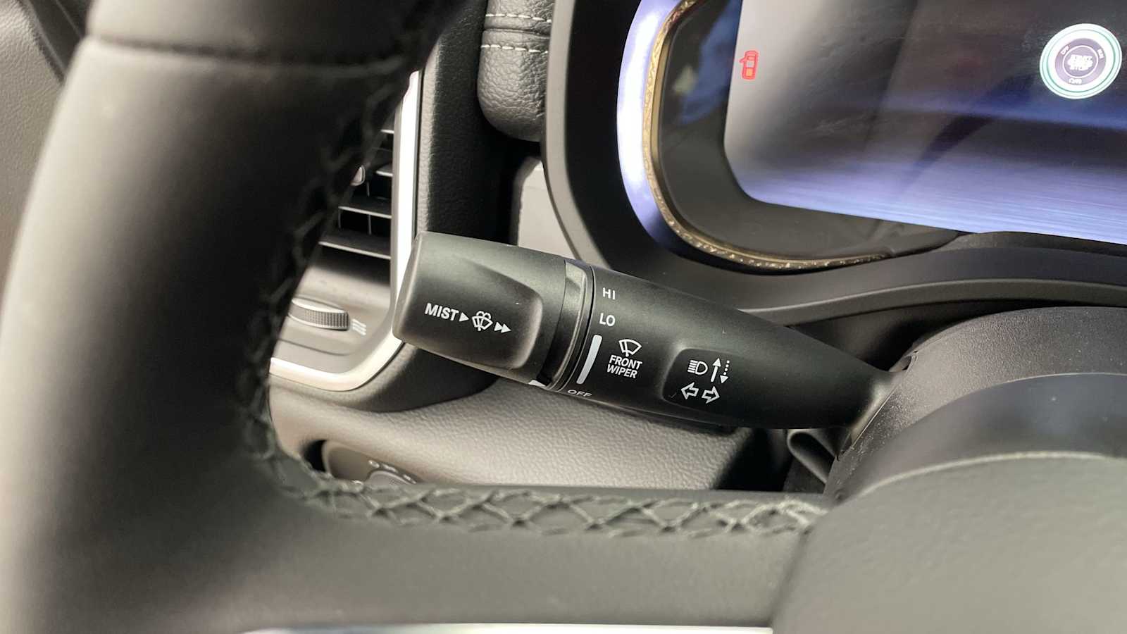 Thumbnail: 2026 RAM 1500 - 17