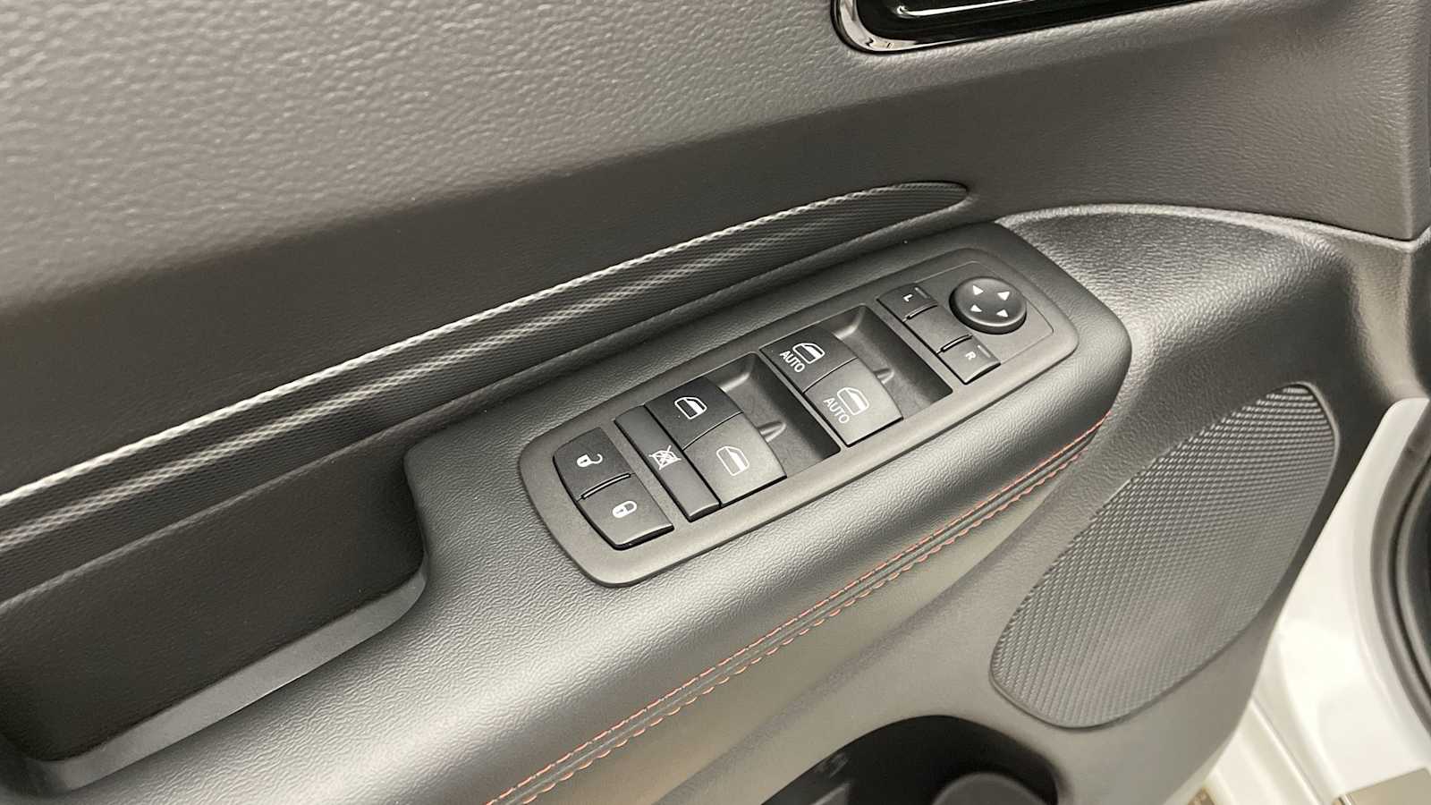 Thumbnail: 2026 Dodge Durango - 7