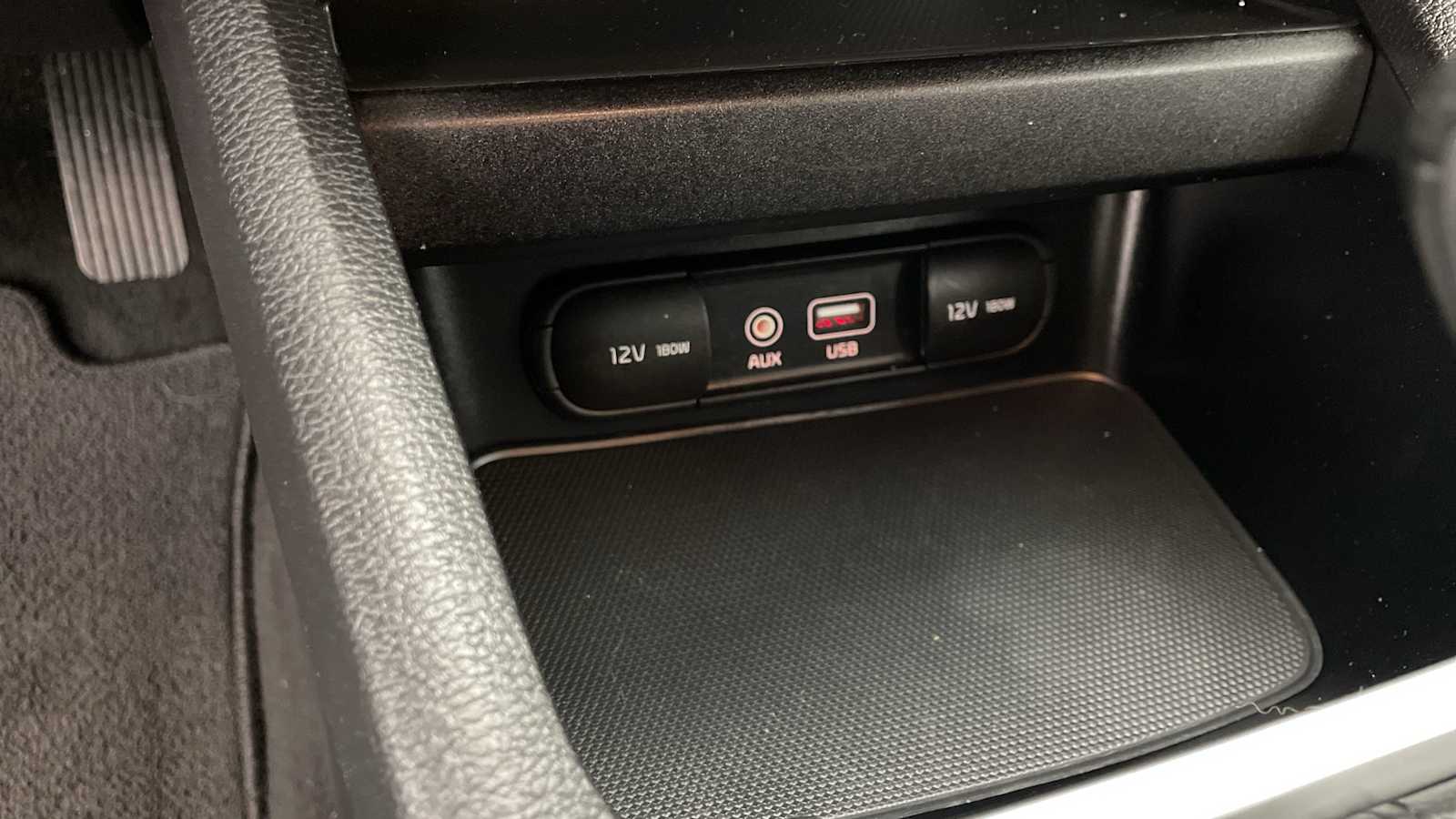Thumbnail: 2021 Kia Forte - 18