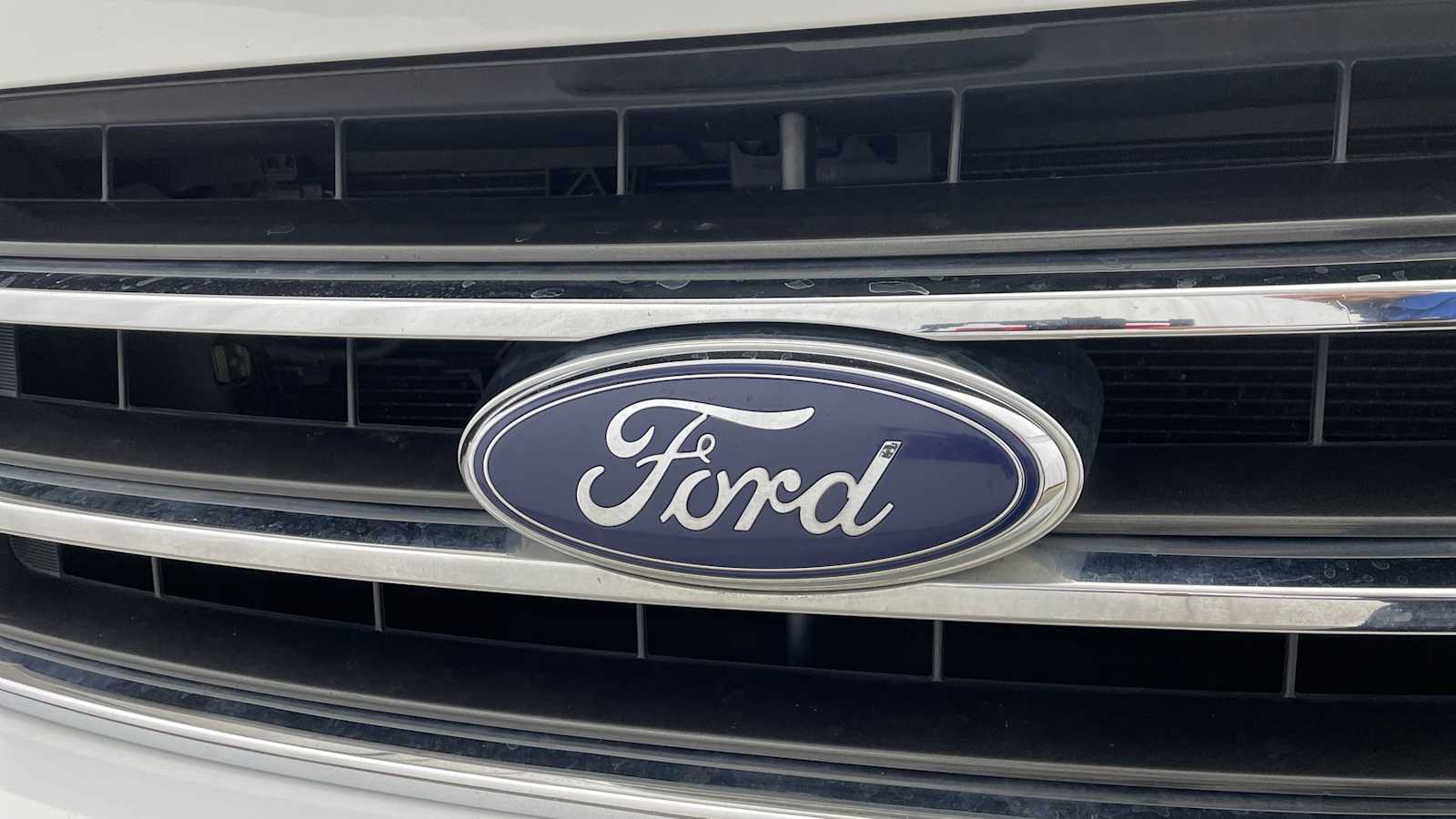 2017 Ford Expedition XLT 40
