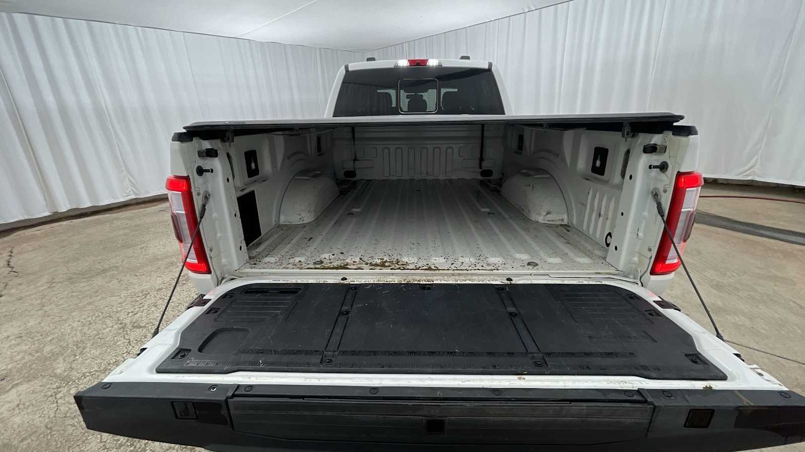 Thumbnail: 2022 Ford F-150 - 32