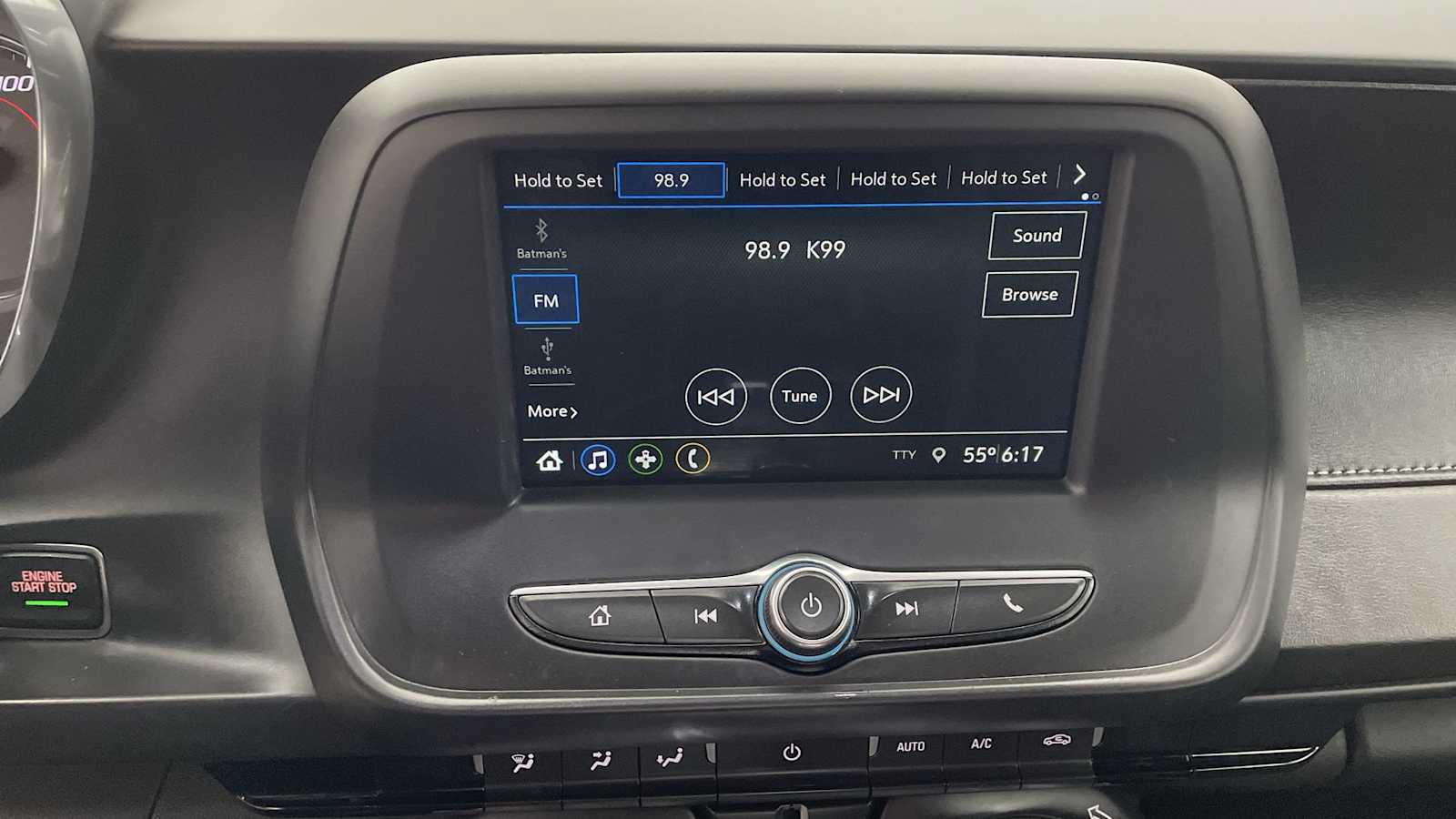 Thumbnail: 2019 Chevrolet Camaro - 17