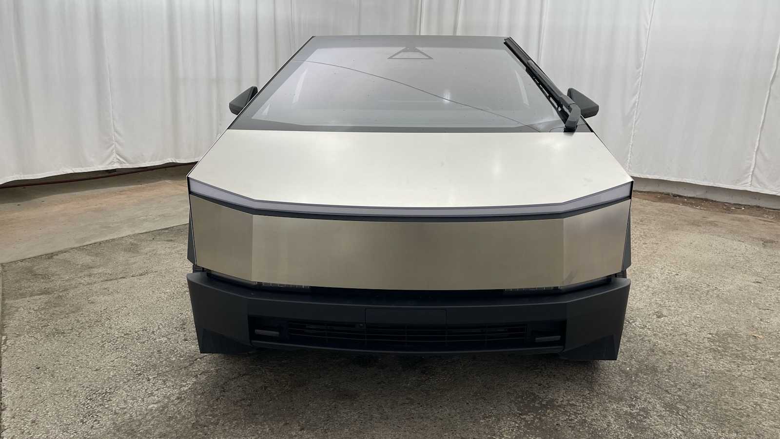 Thumbnail: 2024 Tesla Cybertruck - 32