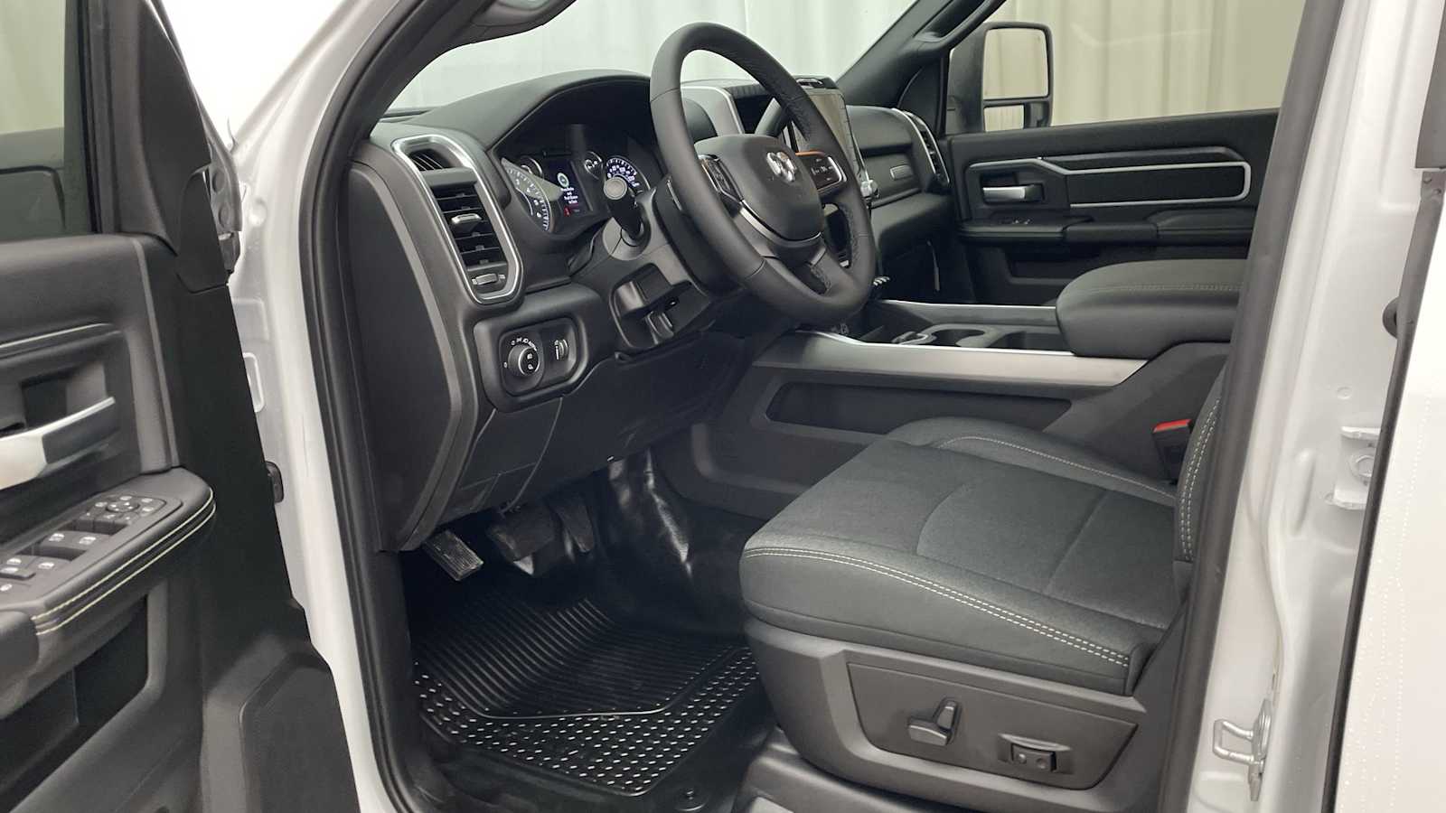 Thumbnail: 2026 RAM 2500 - 2