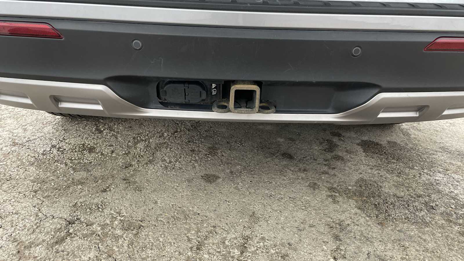 Thumbnail: 2022 Ford Explorer - 33