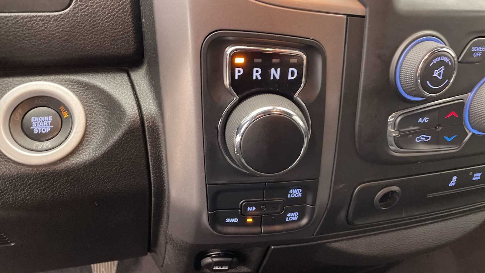 Thumbnail: 2024 RAM 1500 Classic - 19