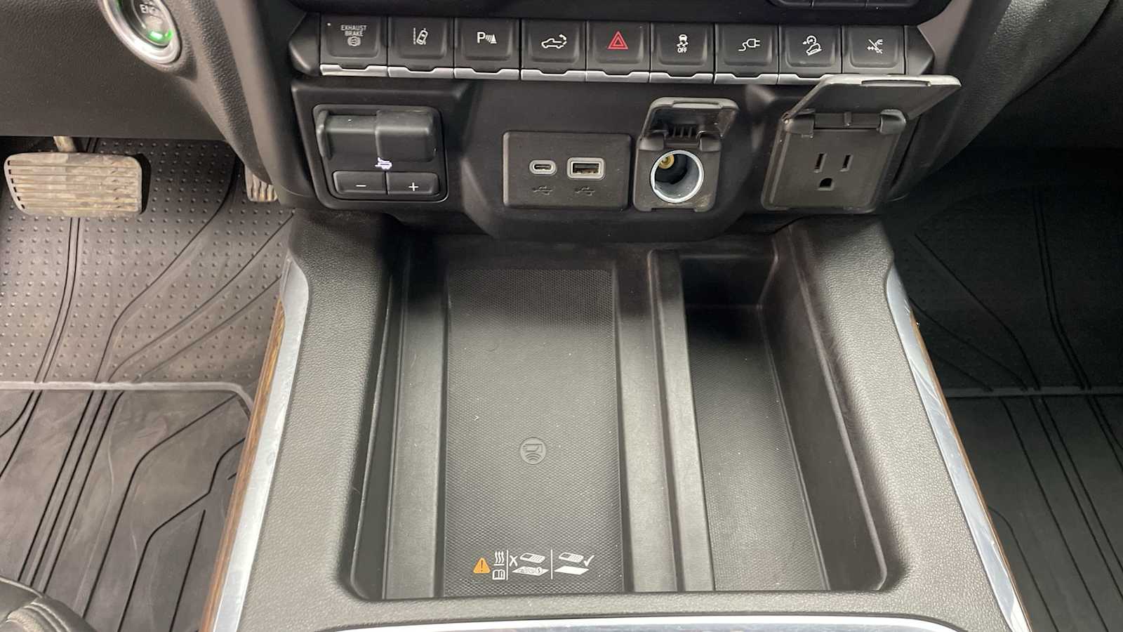 Thumbnail: 2022 Chevrolet Silverado 3500 - 19