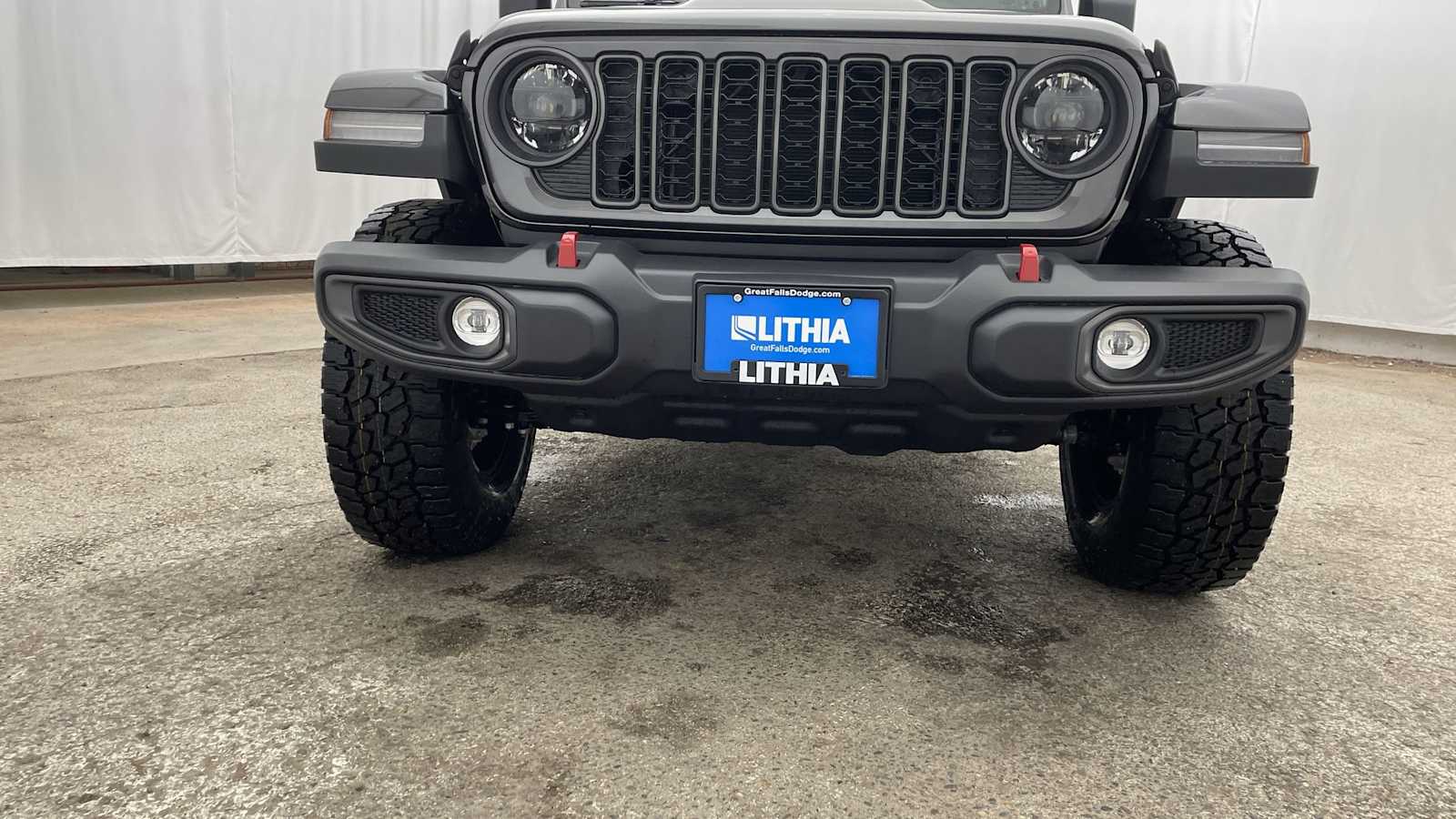 Thumbnail: 2025 Jeep Gladiator - 39