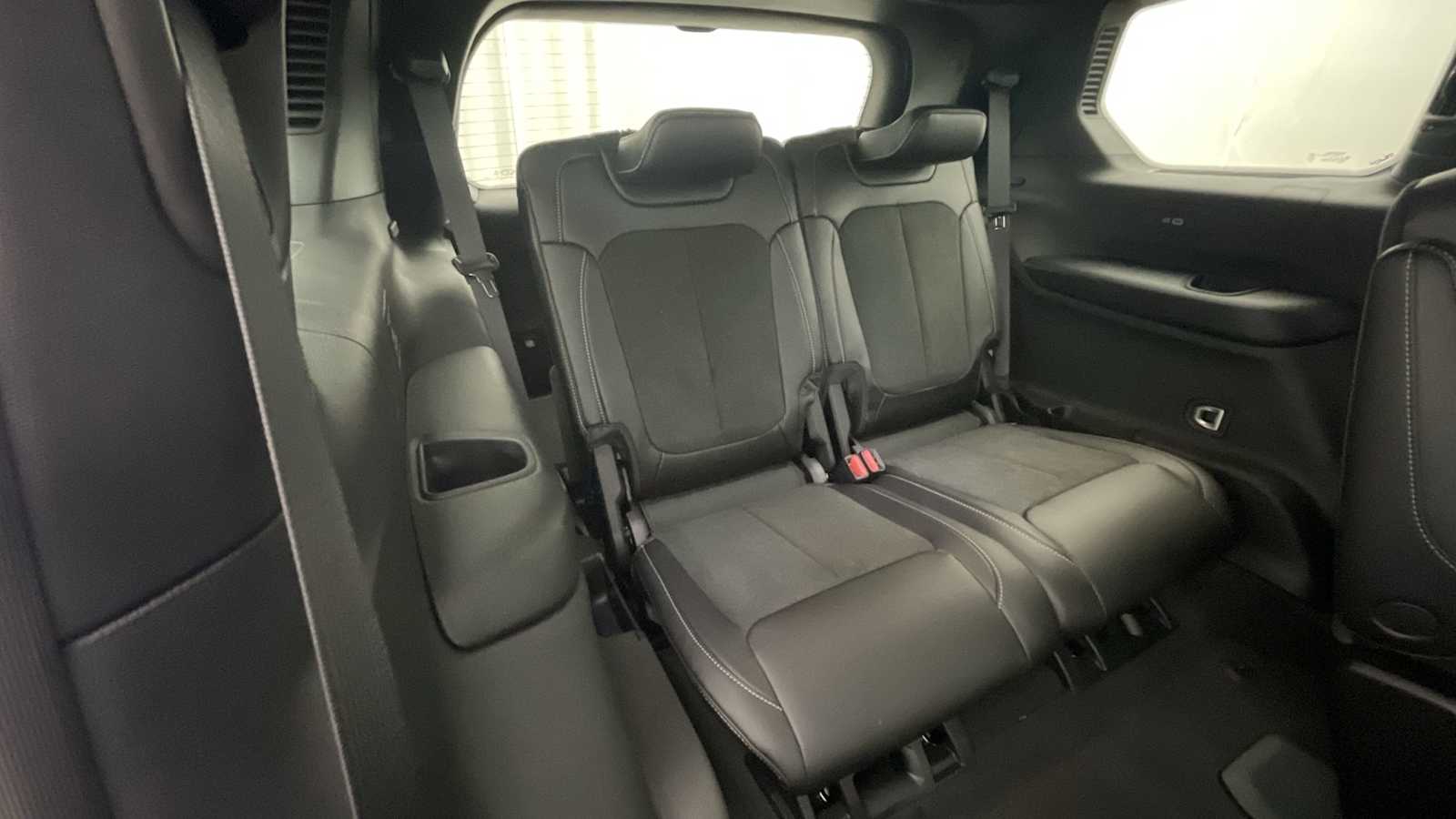 Thumbnail: 2025 Jeep Grand Cherokee - 11