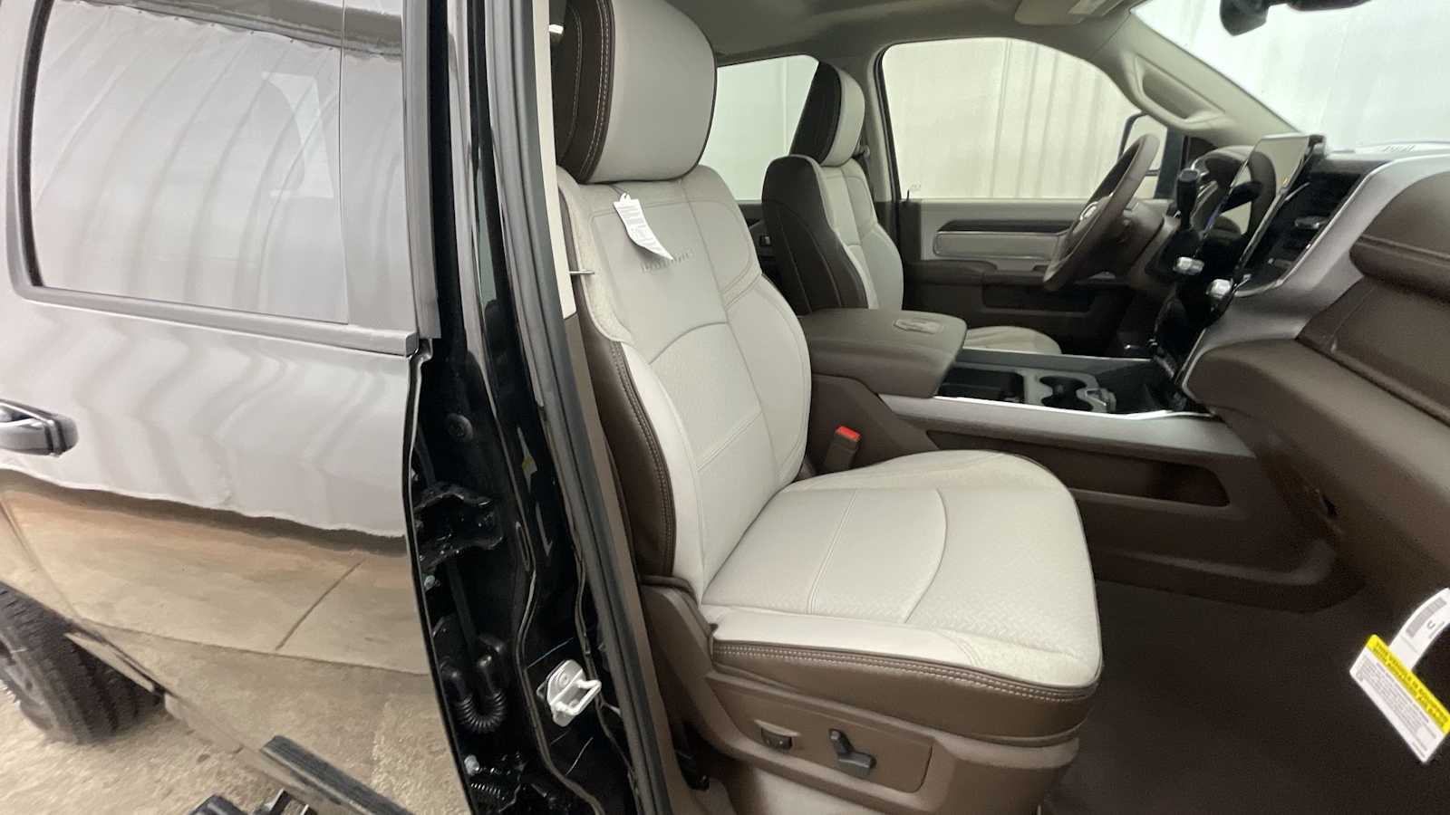 Thumbnail: 2026 RAM 3500 - 12