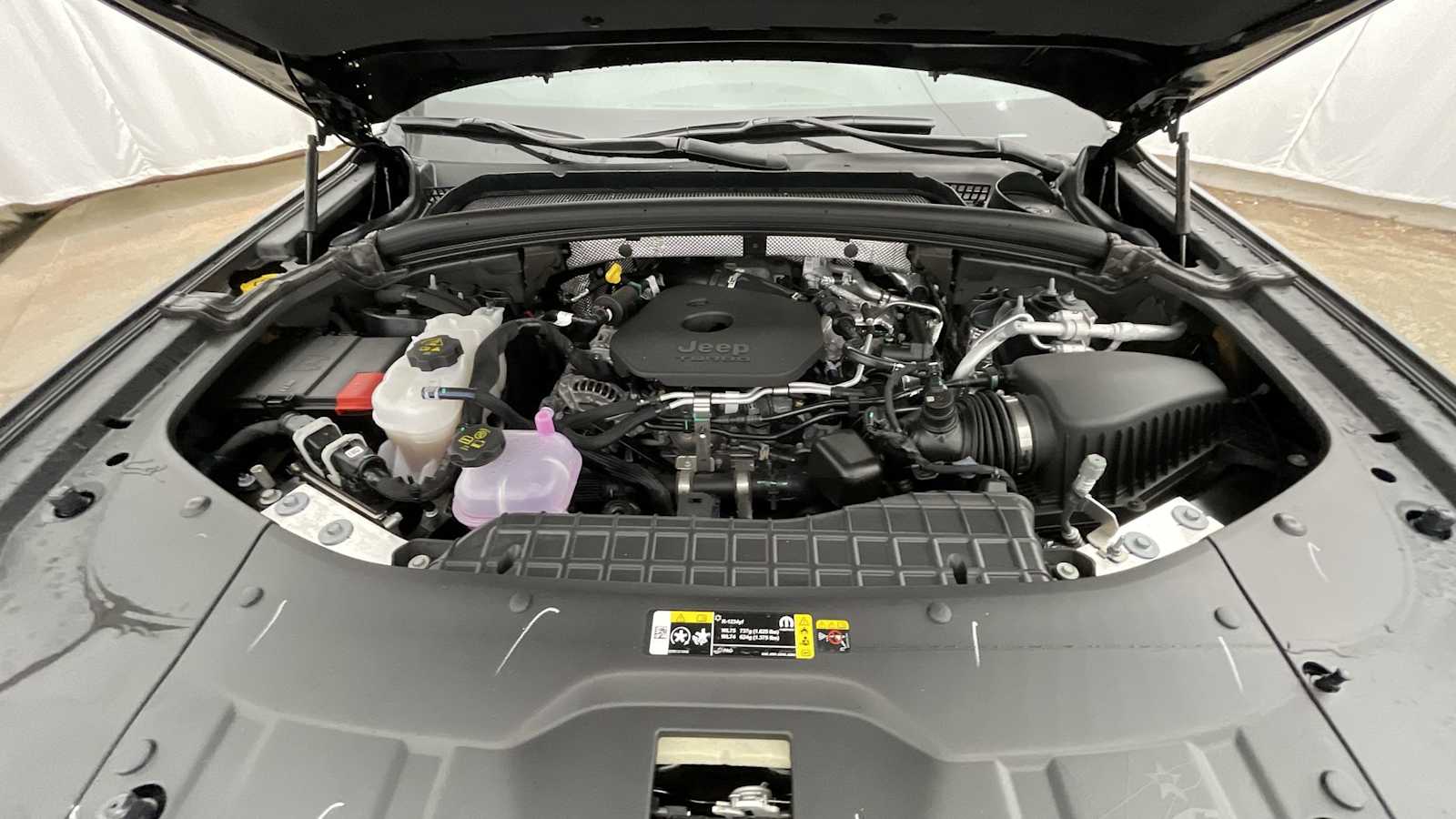 Thumbnail: 2026 Jeep Grand Cherokee - 28