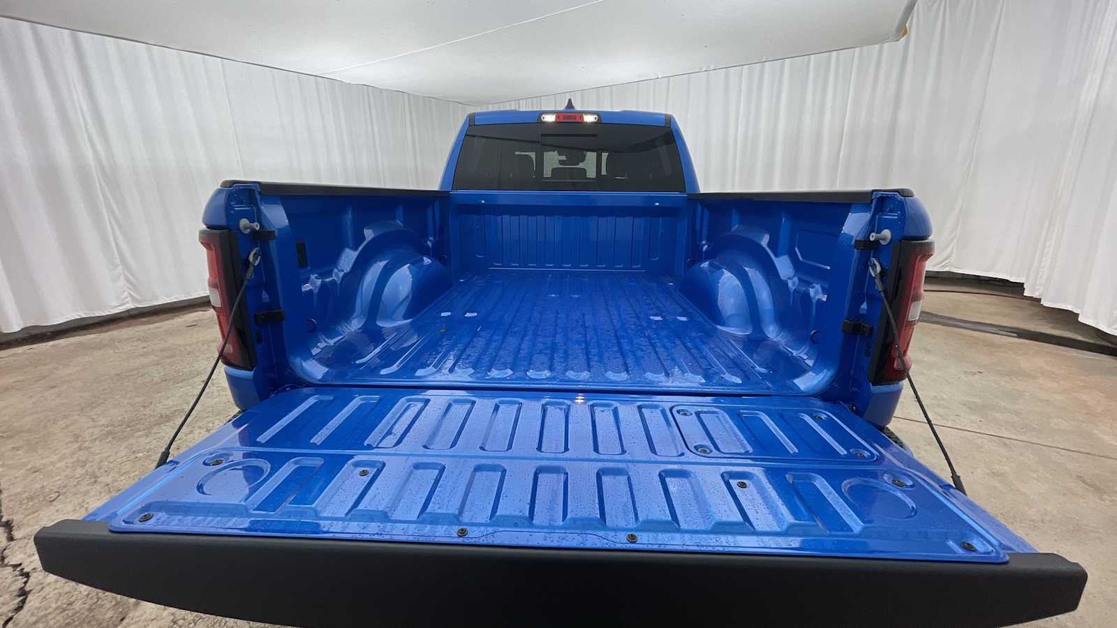 Thumbnail: 2026 RAM 1500 - 32