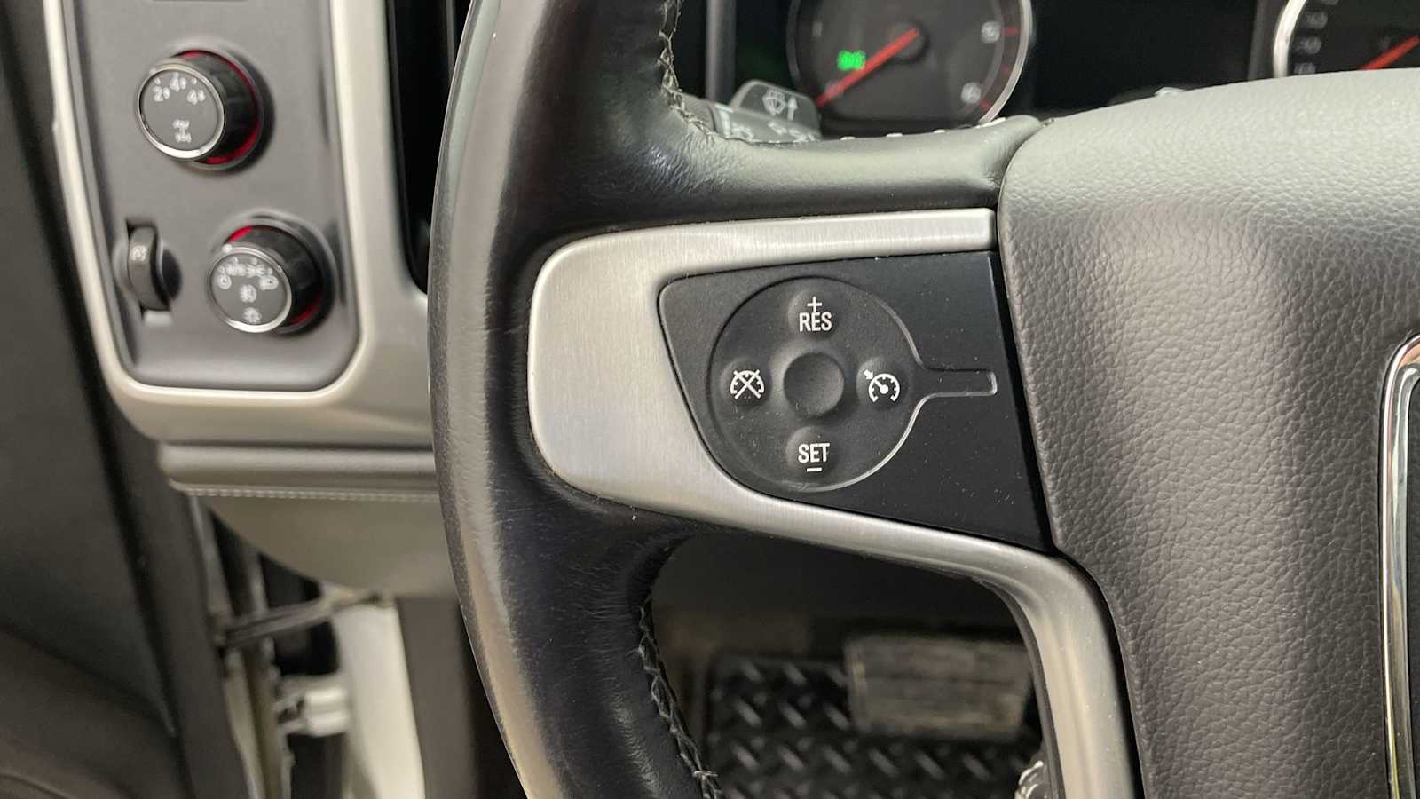 Thumbnail: 2016 GMC Sierra 3500 - 12