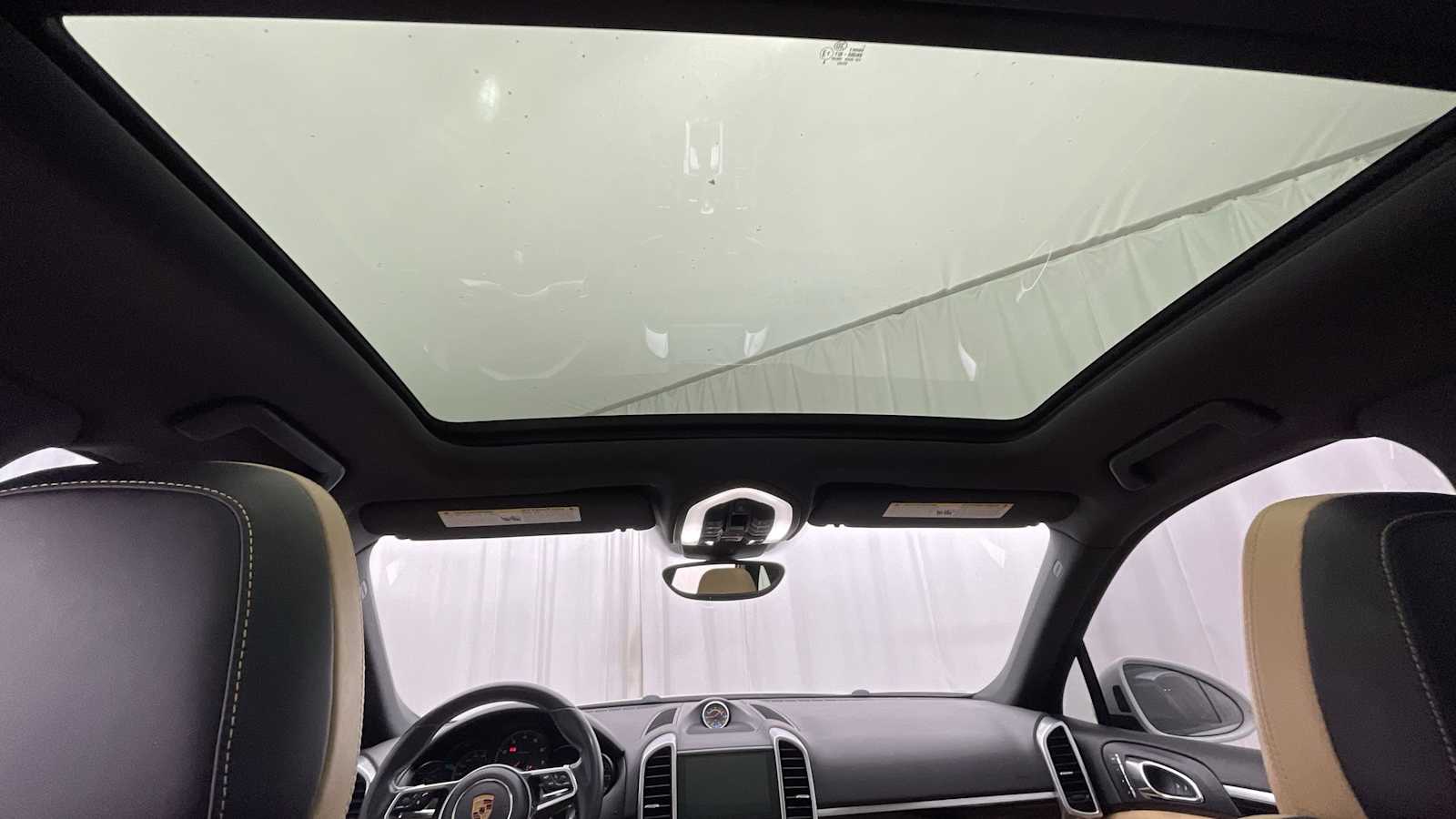 Thumbnail: 2018 Porsche Cayenne - 9