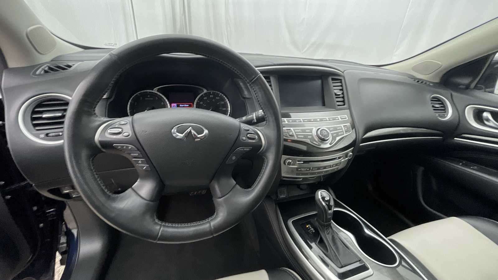 Thumbnail: 2020 INFINITI QX60 - 3