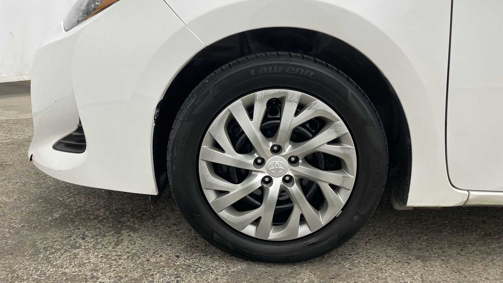 Thumbnail: 2019 Toyota Corolla - 35