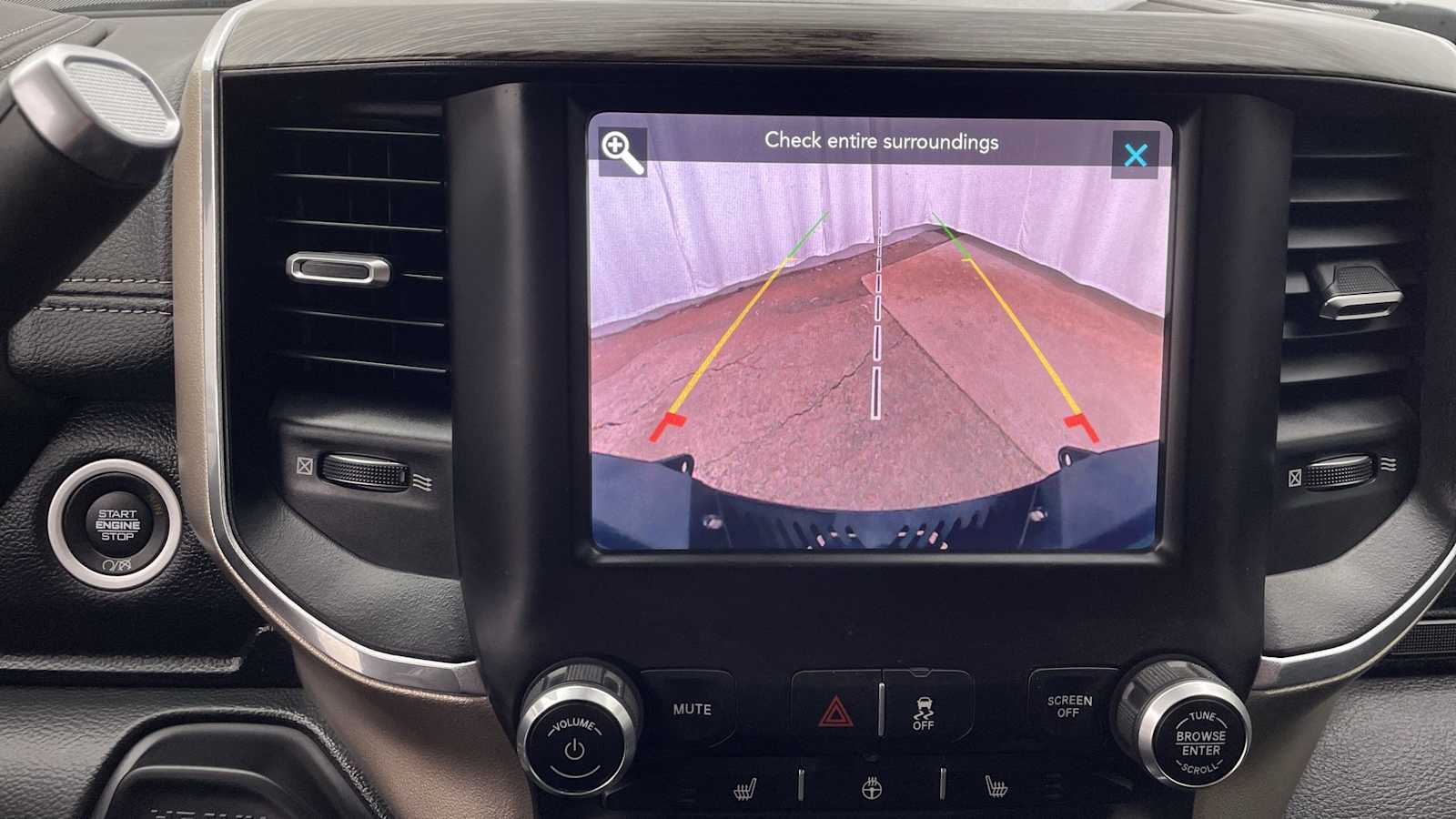 2019 Ram 2500 Laramie photo 4