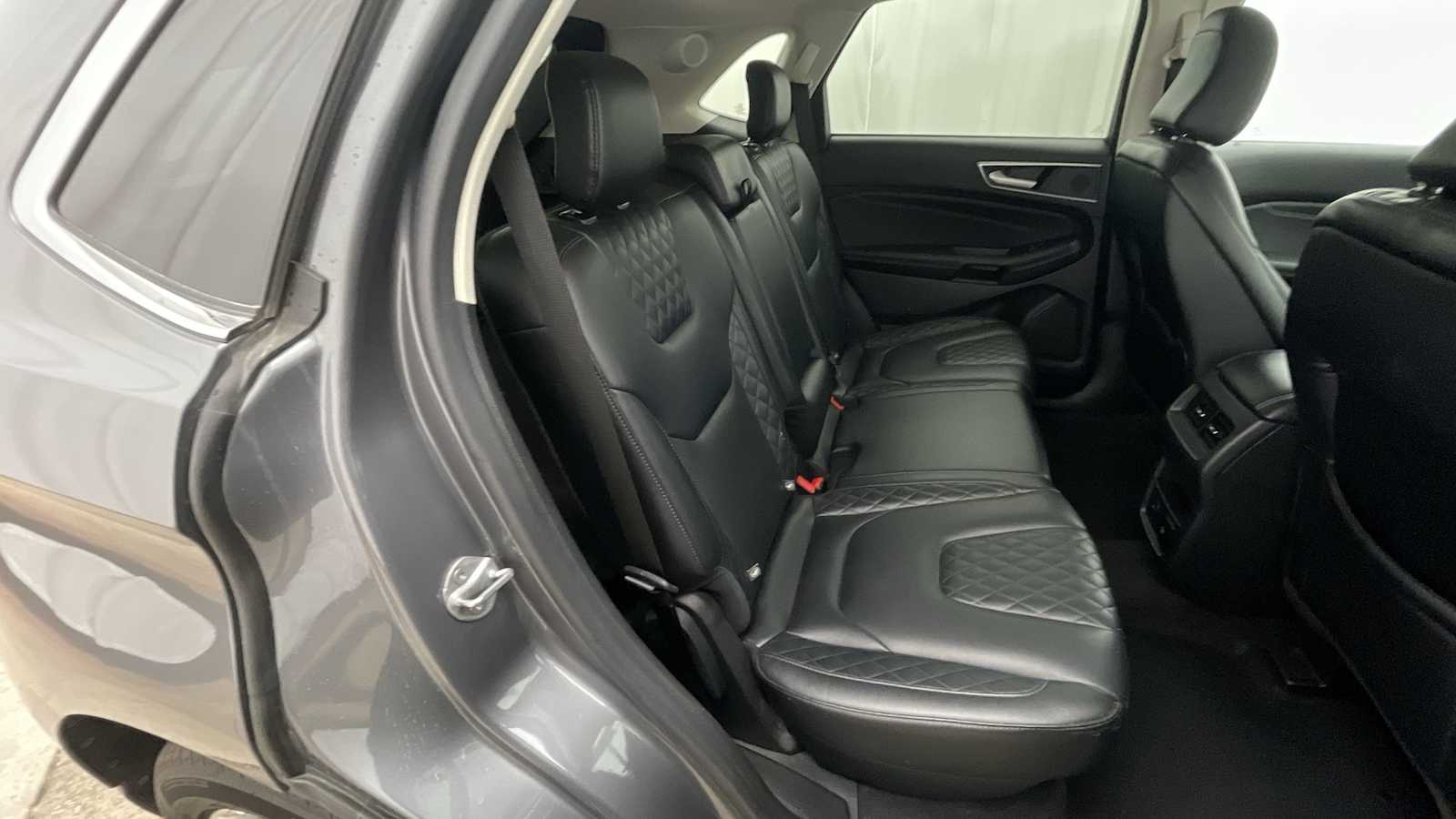 Thumbnail: 2024 Ford Edge - 9