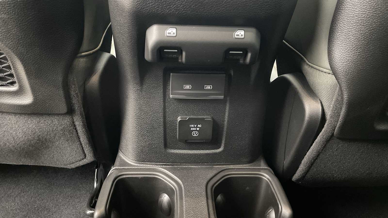 Thumbnail: 2025 Jeep Gladiator - 27