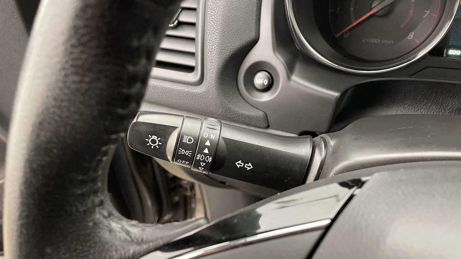 Thumbnail: 2016 Mitsubishi Outlander Sport - 15