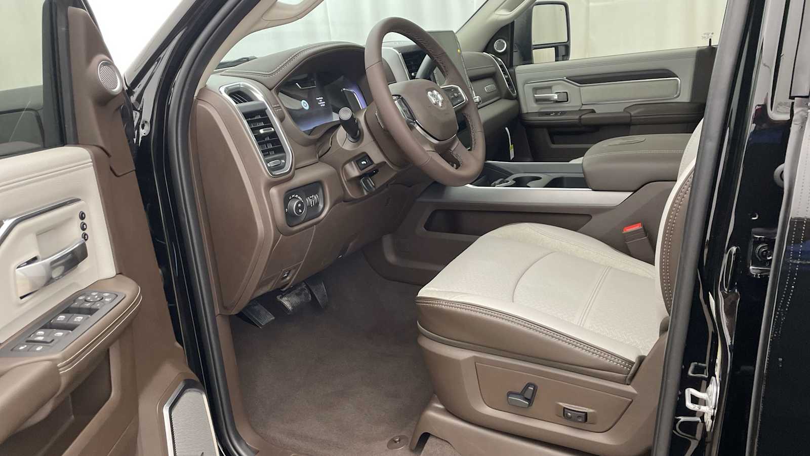 Thumbnail: 2026 RAM 3500 - 2