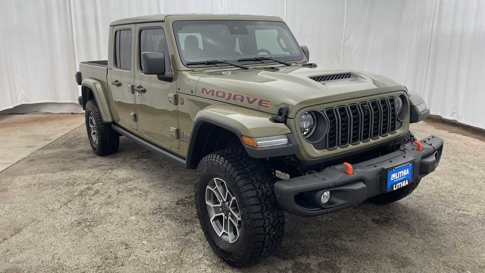 Thumbnail: 2025 Jeep Gladiator - 38