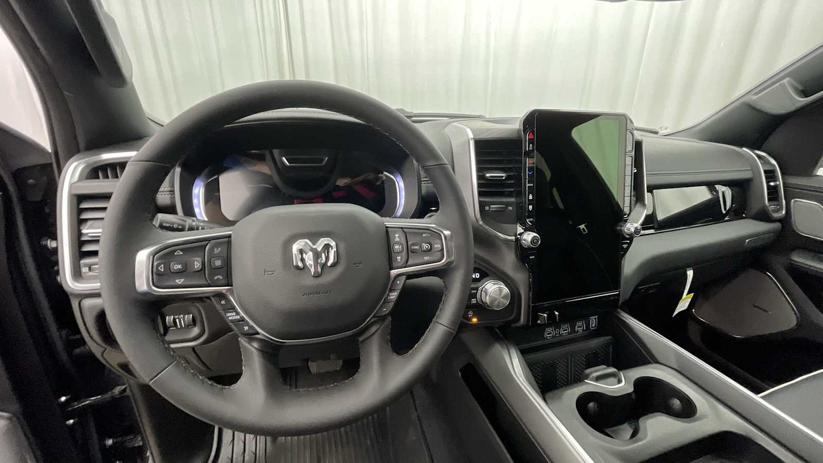 Thumbnail: 2026 RAM 1500 - 3