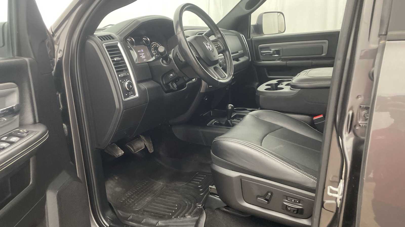 3C6TR5EJ6JG150250