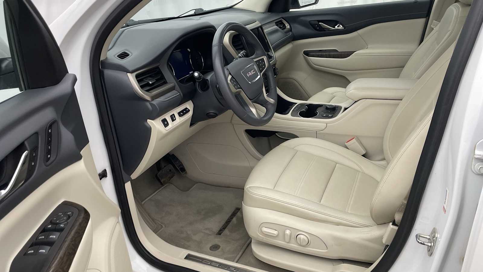 Thumbnail: 2022 GMC Acadia - 2